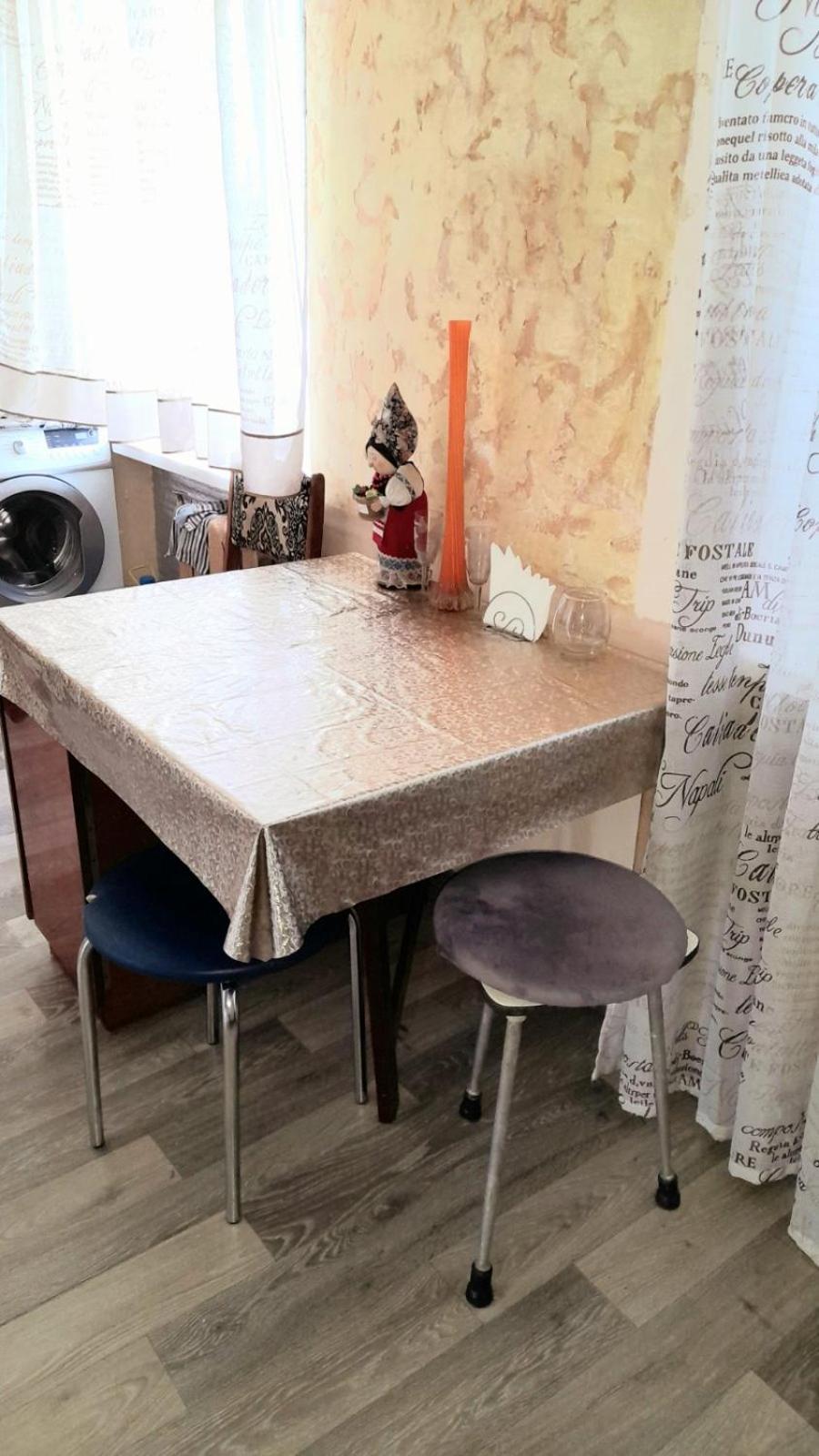 Two-Bedroom Apartment Pokrovskaya, 48 Izyum Luaran gambar